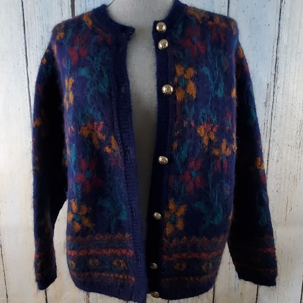 James pringle weavers/Inverness mohair cardigan sweater